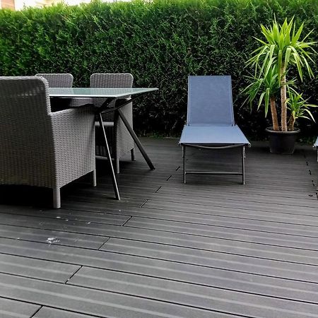 Appartement Au Rdc Avec Une Terrasse Lourdes Exterior foto