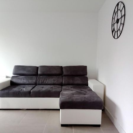 Appartement Au Rdc Avec Une Terrasse Lourdes Exterior foto